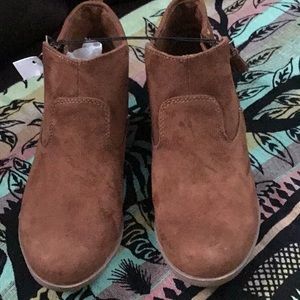 Ankle boots suede
